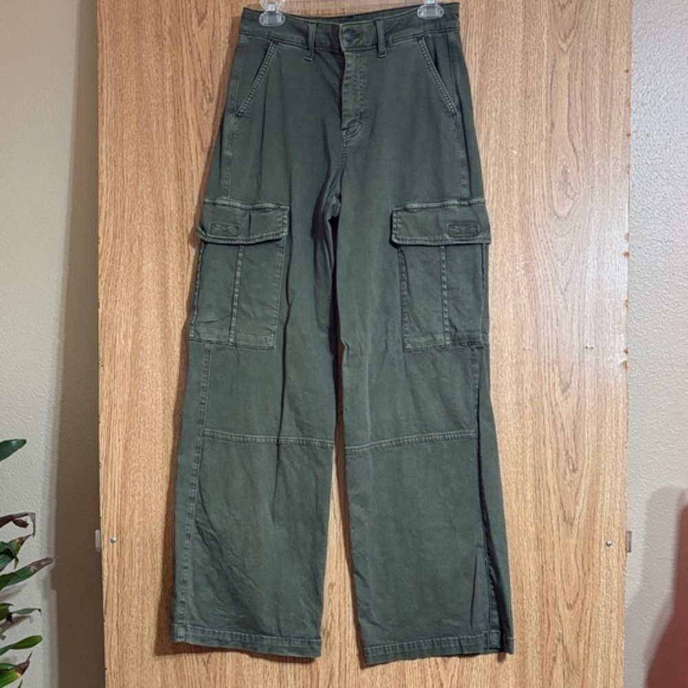 American Eagle Outfitters Olive Cargo Pants